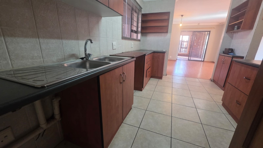 2 Bedroom Property for Sale in Wilkoppies North West